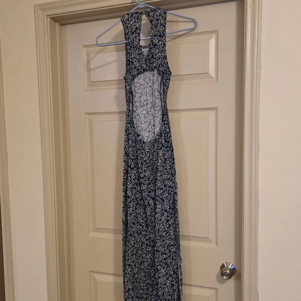 Abercrombie & Fitch Navy Blue and White Flower Dress